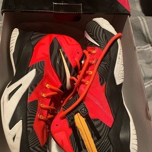 Meet your Posher, Blake